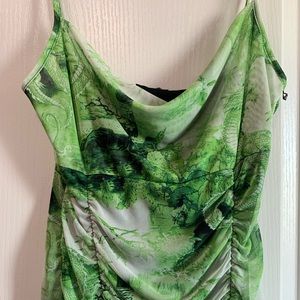 BRAND NEW! PrettyLittleThing Dress (Size 8)